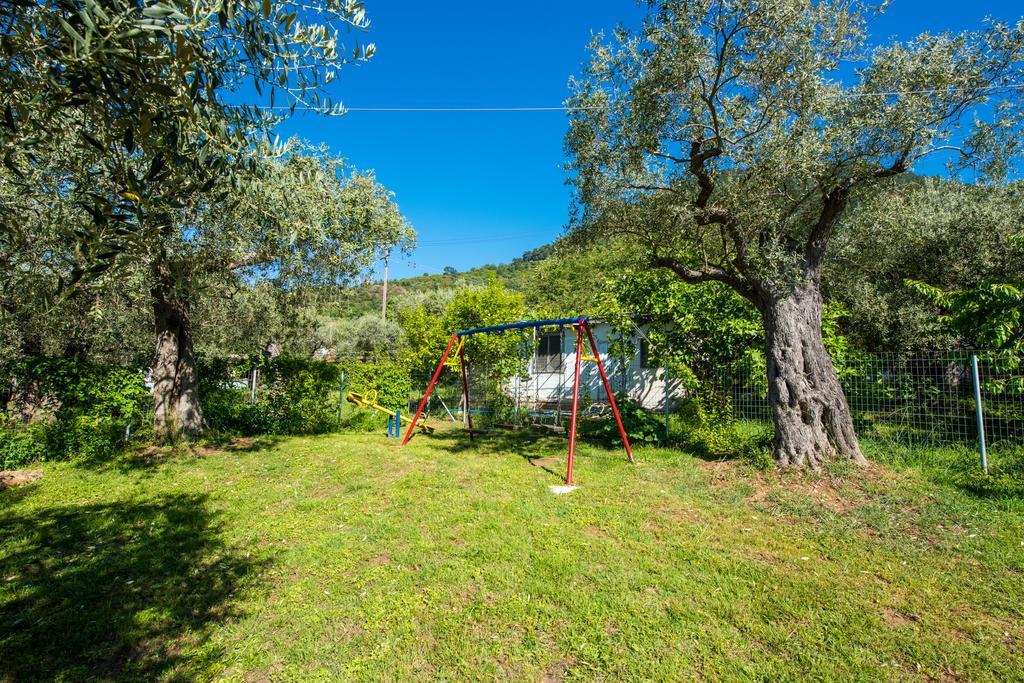 Olive Garden Villas And Apartments Chrysi Ammoudia ภายนอก รูปภาพ